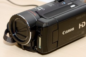 Canon HF10